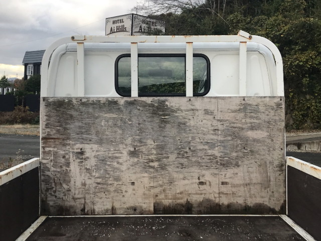 日野デュトロ平ボディ小型（2t・3t）[写真11]