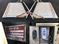 日野デュトロ平ボディ小型（2t・3t）[写真14]