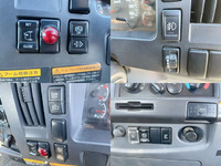 いすゞフォワードユニック4段中型（4t）[写真36]