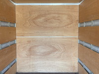 いすゞエルフアルミバン小型（2t・3t）[写真12]