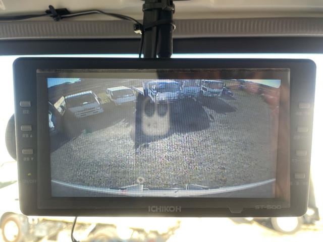 いすゞエルフアルミバン小型（2t・3t）[写真37]