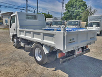 いすゞエルフダンプ小型（2t・3t）[写真04]