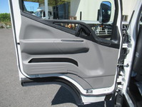 三菱ふそうキャンタークレーン4段小型（2t・3t）[写真16]