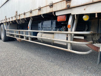 三菱ふそうスーパーグレート幌ウイング大型（10t）[写真16]