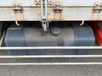 三菱ふそうスーパーグレート幌ウイング大型（10t）[写真18]