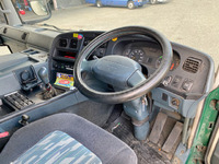 三菱ふそうスーパーグレート幌ウイング大型（10t）[写真30]