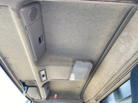 三菱ふそうスーパーグレート幌ウイング大型（10t）[写真32]