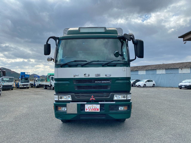 三菱ふそうスーパーグレート幌ウイング大型（10t）[写真09]