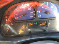 UDトラックスクオントレーラーヘッド（トラクターヘッド）大型（10t）[写真17]