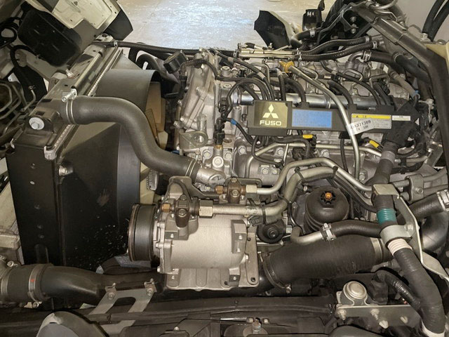 三菱ふそうキャンター冷凍車（冷蔵車）小型（2t・3t）[写真21]