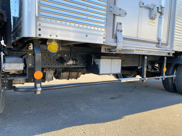 いすゞエルフアルミバン小型（2t・3t）[写真20]