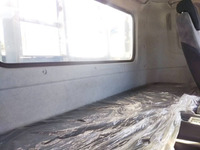 UDトラックスコンドルアルミブロック増トン（6t・8t）[写真07]