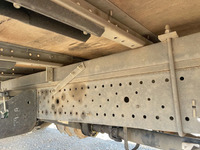 いすゞエルフアルミバン小型（2t・3t）[写真21]