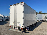 いすゞエルフアルミバン小型（2t・3t）[写真02]