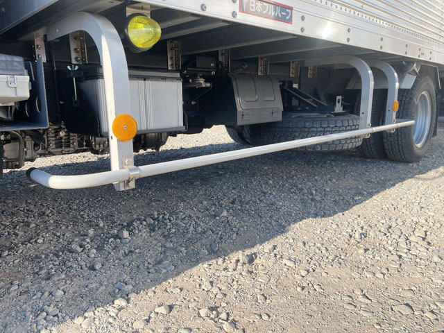 いすゞエルフアルミバン小型（2t・3t）[写真19]