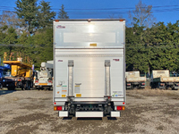 いすゞエルフアルミバン小型（2t・3t）[写真09]