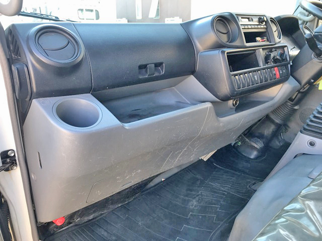 日野デュトロ平ボディ小型（2t・3t）[写真31]