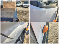 日野デュトロ平ボディ小型（2t・3t）[写真18]