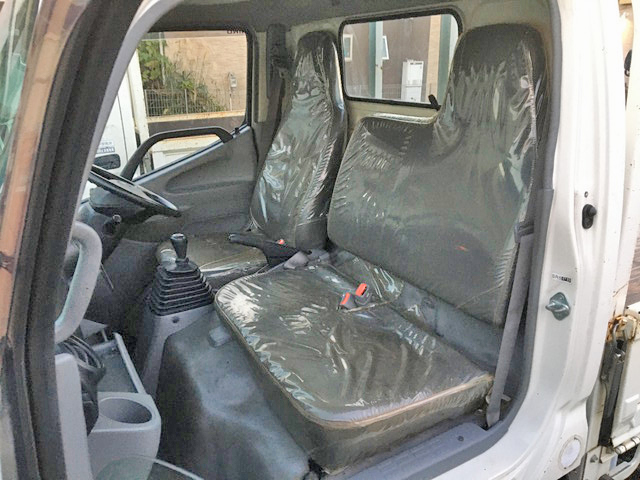 日野デュトロ平ボディ小型（2t・3t）[写真33]