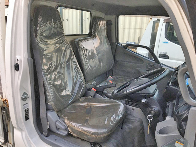 日野デュトロ平ボディ小型（2t・3t）[写真35]