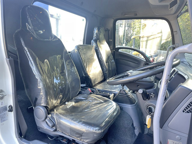 いすゞフォワードクレーン4段中型（4t）[写真34]