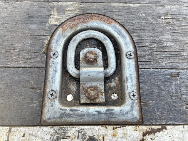 いすゞフォワード平ボディ増トン（6t・8t）[写真14]