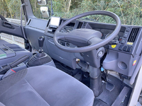 いすゞフォワード平ボディ増トン（6t・8t）[写真35]