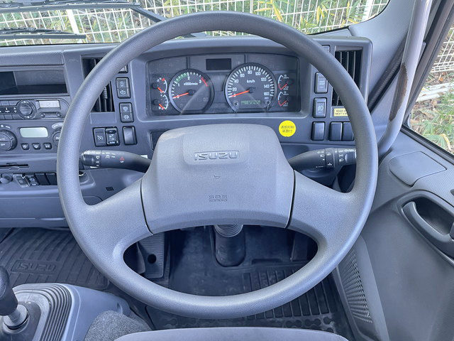 いすゞフォワード平ボディ増トン（6t・8t）[写真36]
