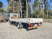 いすゞフォワード平ボディ増トン（6t・8t）[写真04]