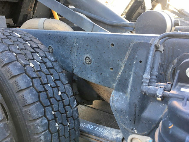 三菱ふそうキャンターダンプ小型（2t・3t）[写真16]