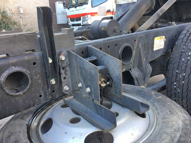 三菱ふそうキャンターダンプ小型（2t・3t）[写真17]