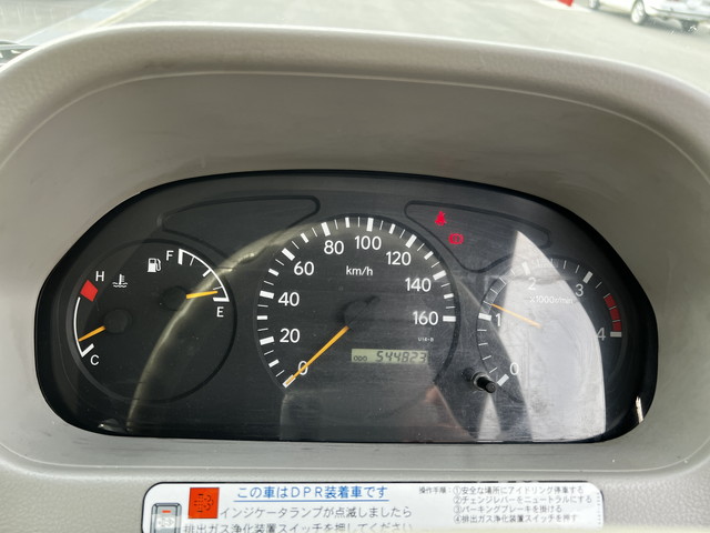 トヨタトヨエースアルミウイング小型（2t・3t）[写真23]