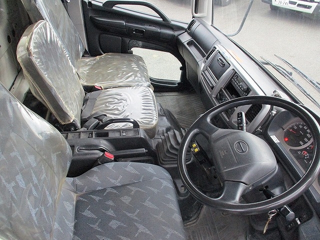 日野レンジャーダンプ中型（4t）[写真05]