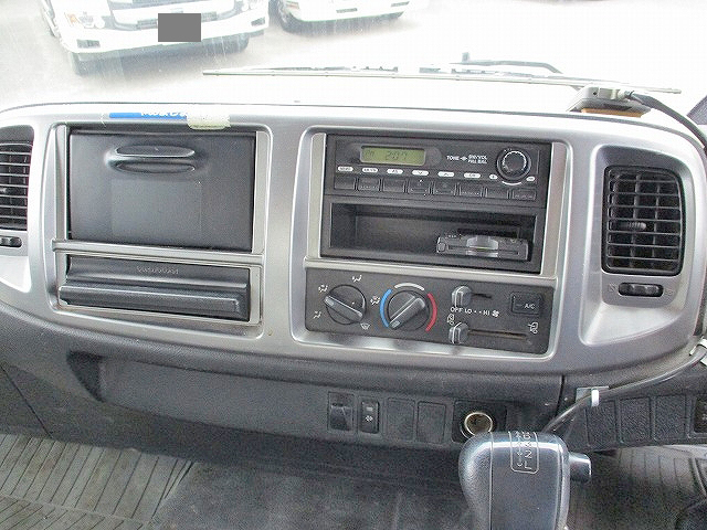 日野レンジャーダンプ中型（4t）[写真06]