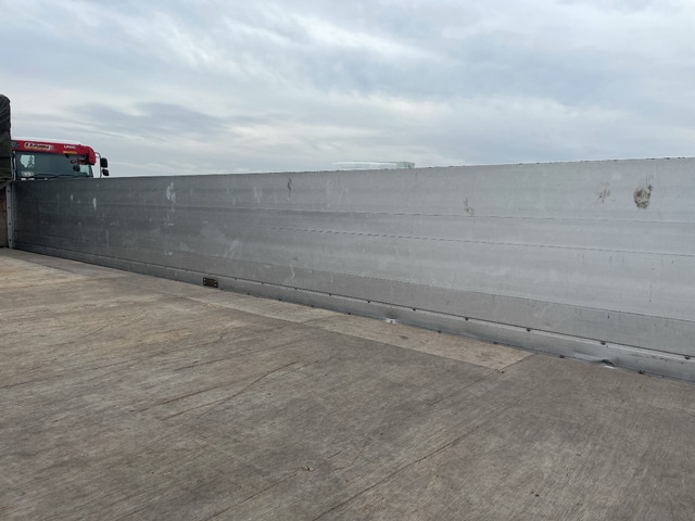 日野レンジャーアルミブロック中型（4t）[写真10]