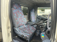 日野レンジャーアルミブロック中型（4t）[写真26]