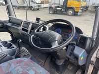 日野レンジャーアルミブロック中型（4t）[写真28]