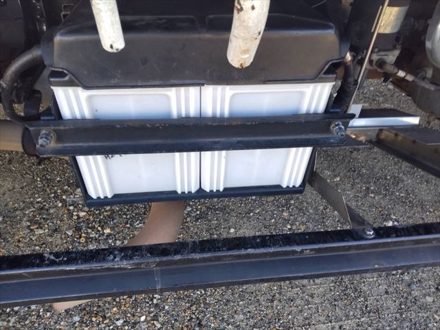 日野レンジャーユニック4段中型（4t）[写真10]