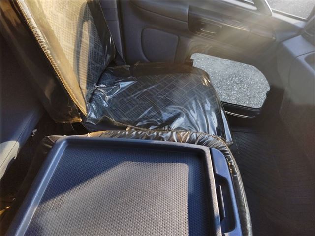 日野レンジャーユニック4段中型（4t）[写真32]