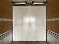 UDトラックスクオンアルミウイング大型（10t）[写真11]