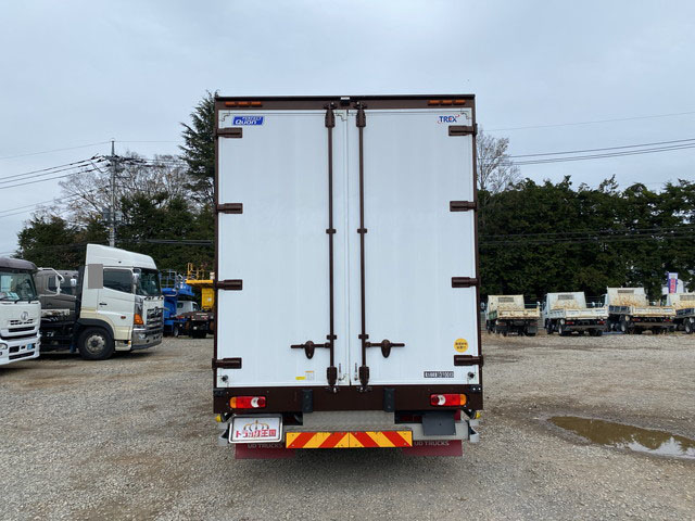 UDトラックスクオンアルミウイング大型（10t）[写真08]