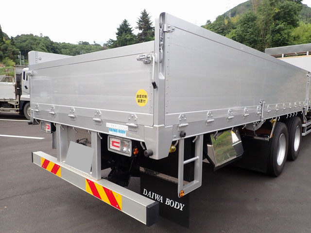 日野プロフィアアルミブロック大型（10t）[写真15]