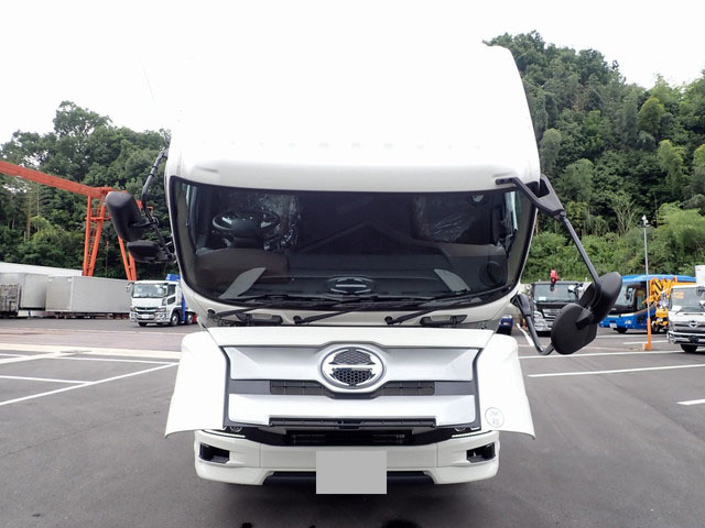 日野プロフィアアルミブロック大型（10t）[写真26]