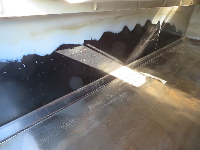 三菱ふそうスーパーグレート深ダンプ（土砂禁ダンプ）大型（10t）[写真24]