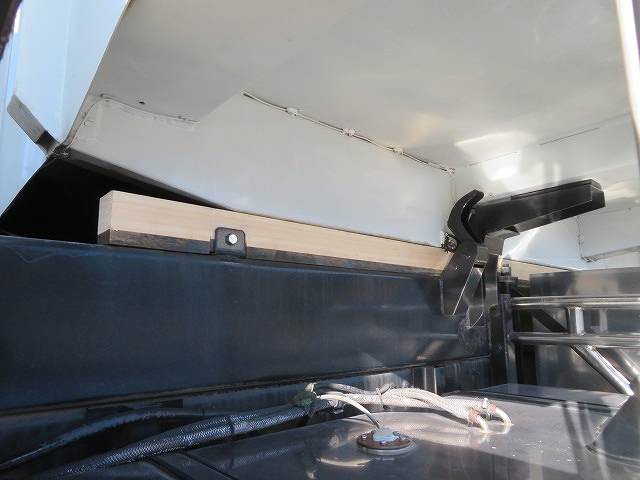 三菱ふそうスーパーグレート深ダンプ（土砂禁ダンプ）大型（10t）[写真34]