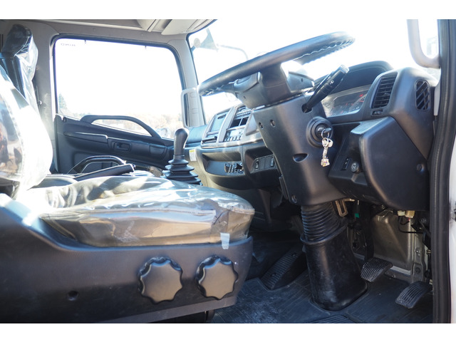 日野レンジャーフックロール中型（4t）[写真29]