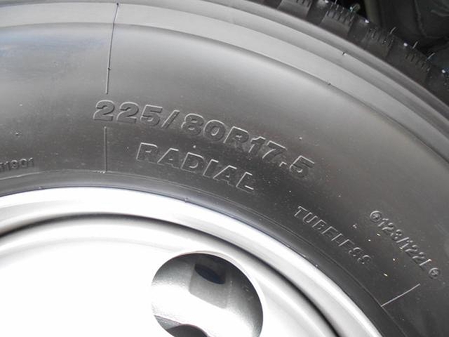 三菱ふそうキャンターセーフティローダー小型（2t・3t）[写真25]