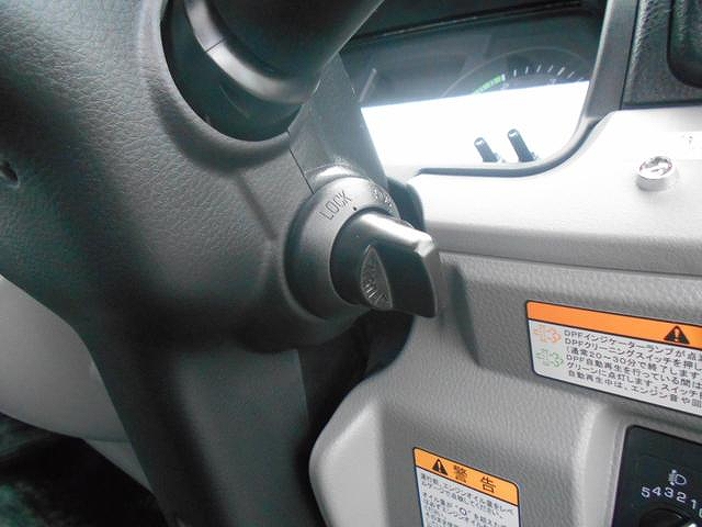 三菱ふそうキャンターセーフティローダー小型（2t・3t）[写真32]