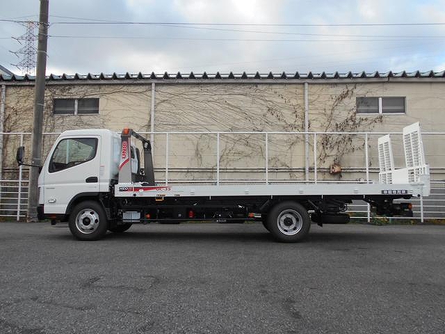 三菱ふそうキャンターセーフティローダー小型（2t・3t）[写真06]