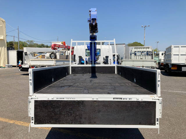 いすゞエルフクレーン4段小型（2t・3t）[写真10]